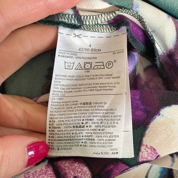 BANANA REPUBLIC floral perfect dress with pockets - Picture 10 of 10